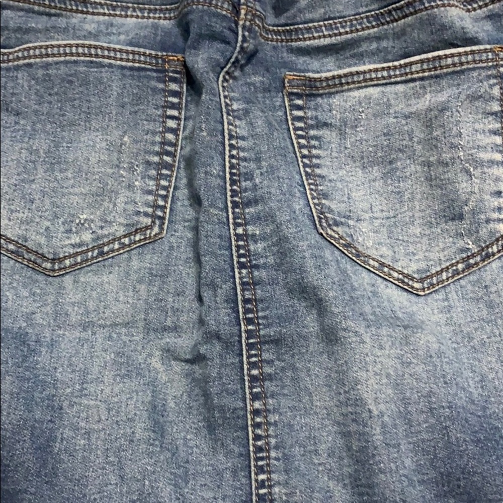 Distressed denim midi skirt - Picture 4 of 5